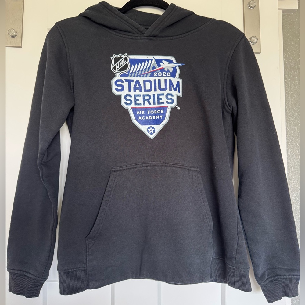 NHL Stadium Series 2020 Air Force Academy USAF CO Women's Size Large Hoodie